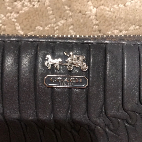Coach Wallet - Picture 2 of 7